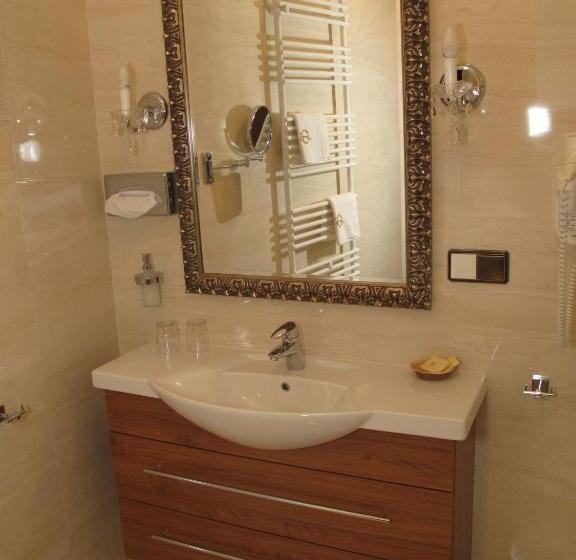 בית מלון כפרי Zum Heiligen Geist