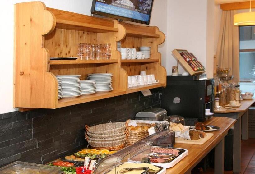 Lake And Cityhotel Edelweiss   Self Check In