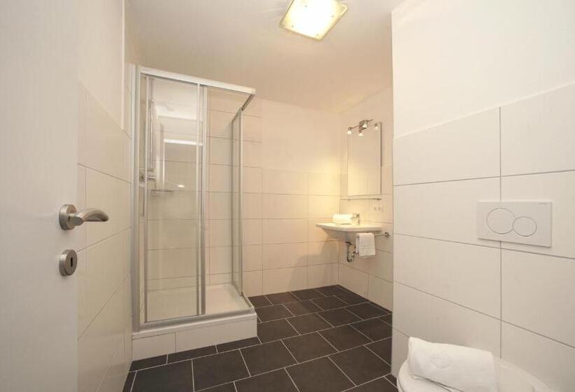 Lake And Cityhotel Edelweiss   Self Check In