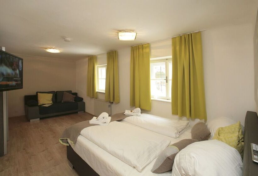 Lake And Cityhotel Edelweiss   Self Check In