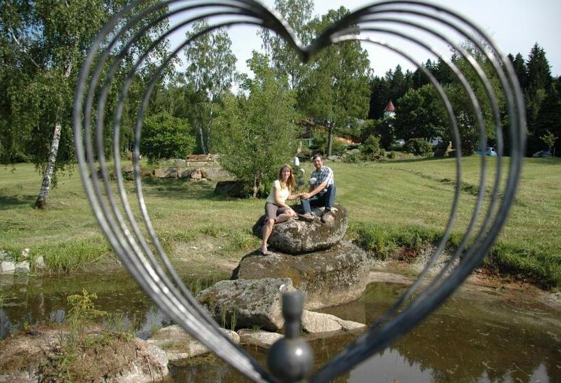 Märchenhotel Waldpension Nebelstein