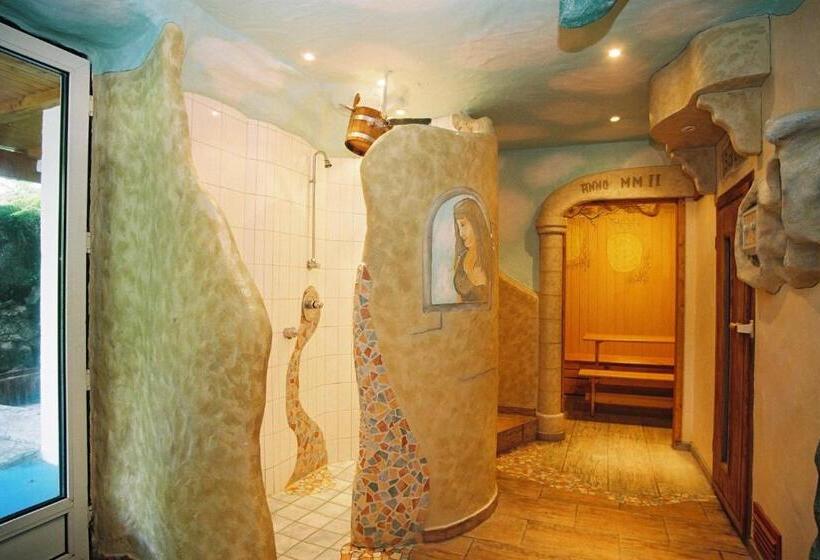 Märchenhotel Waldpension Nebelstein