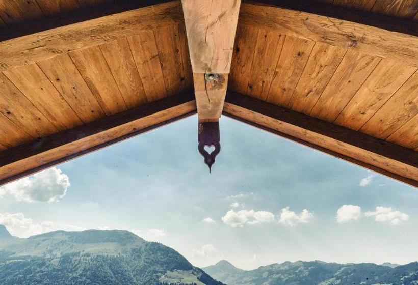 Курорт Maierl Alm & Maierl Chalets