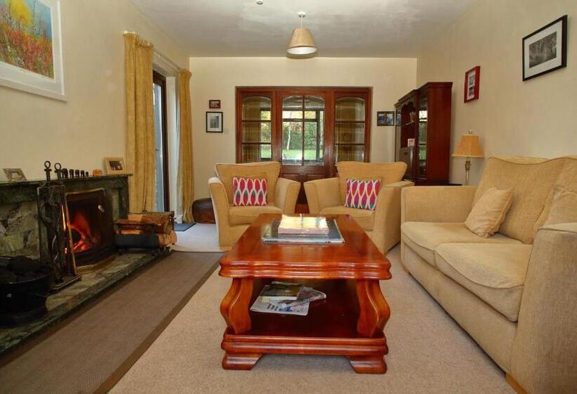 Riverfield Bed And Breakfast