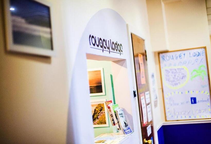 Rougey Lodge Hostel