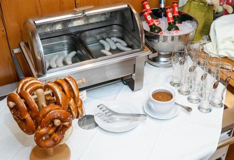 Superior Hotel Schneider Ski In & Ski Out