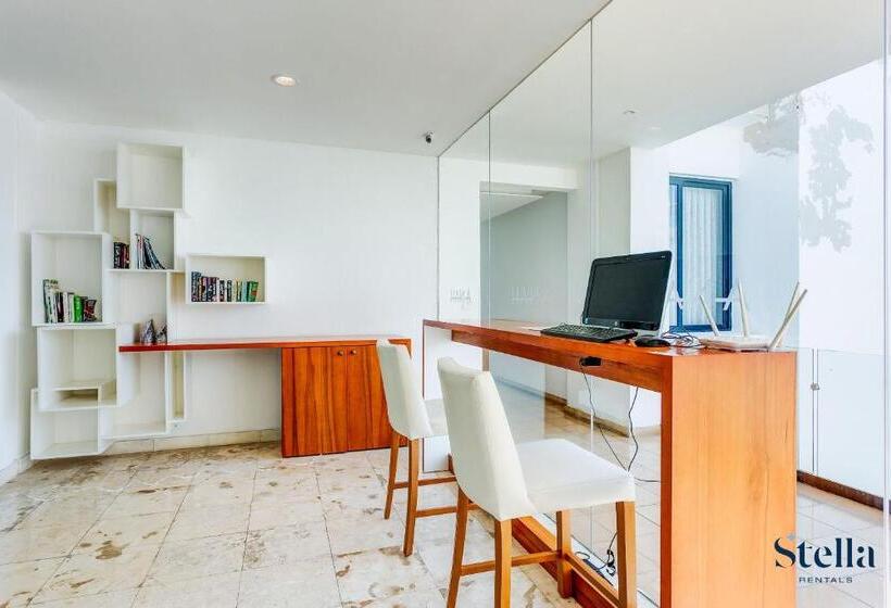 A Nah Apartments, Rooftop Pool, Walking Distance To 5th Avenue