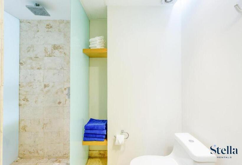 A Nah Apartments, Rooftop Pool, Walking Distance To 5th Avenue