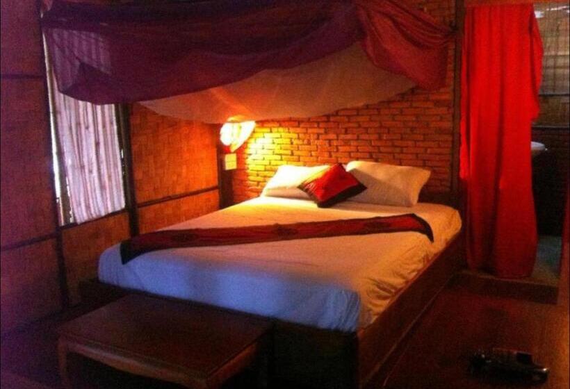 فندق صغير Sa Sa Lao