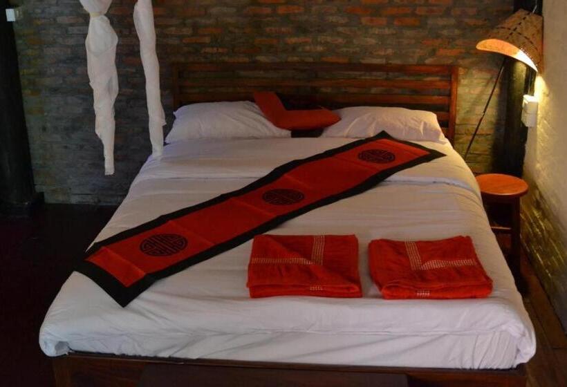 فندق صغير Sa Sa Lao