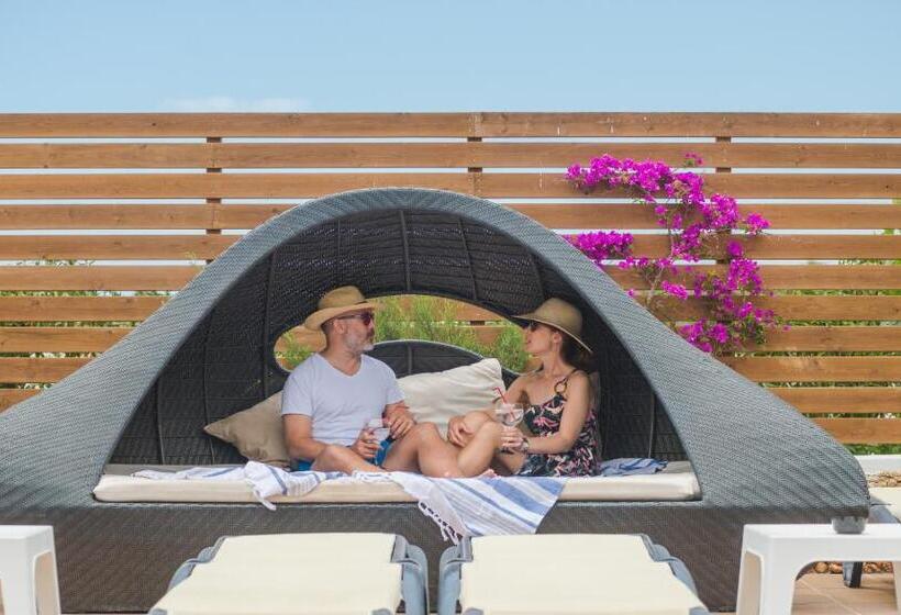 Aparthotel Nelva Resort