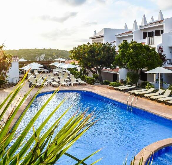 Aparthotel Nelva Resort