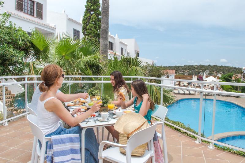 Aparthotel Nelva Resort