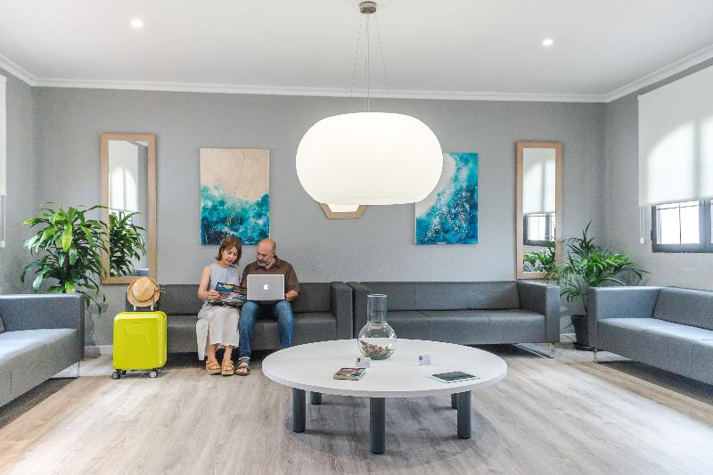 Aparthotel Nelva Resort