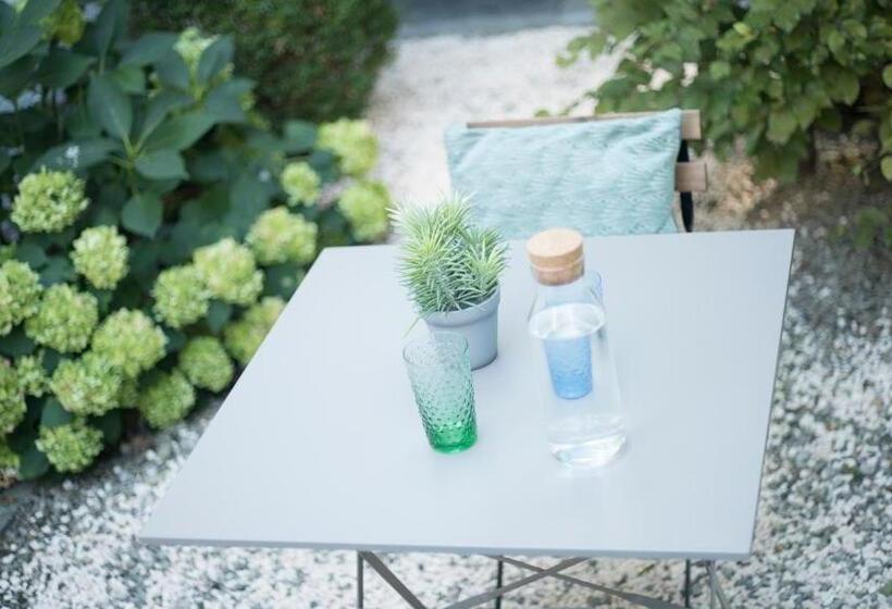 B&b The Street Lodge