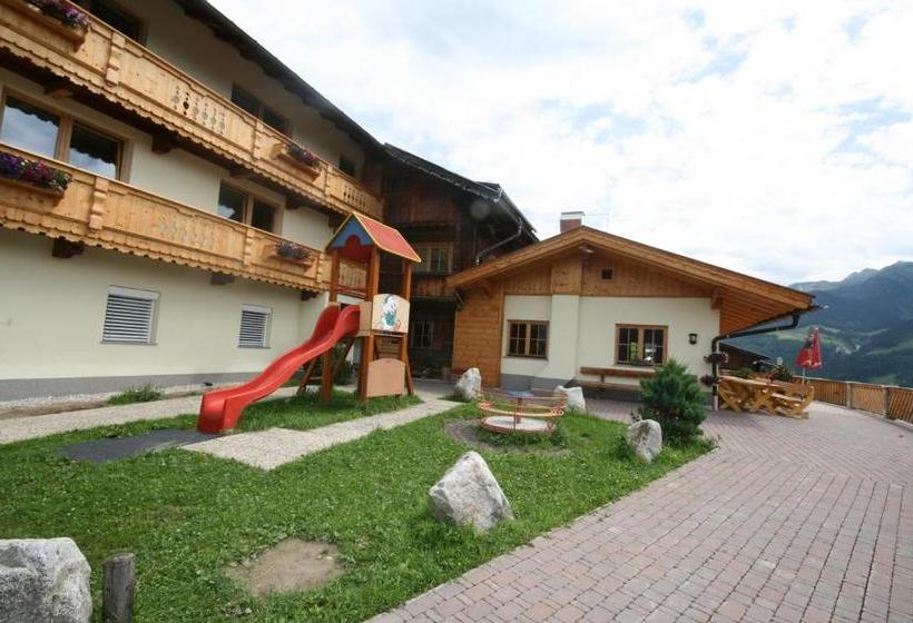 مبيت وإفطار Alpengasthof Enzianhof