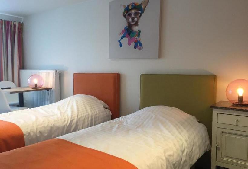 مبيت وإفطار Maison d'hôtes La Lavandière