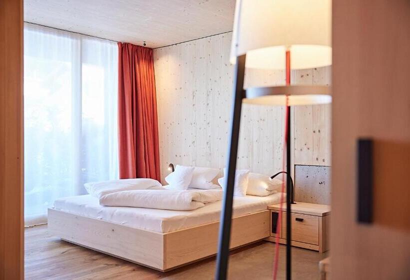 Bio Hotel Oswalda Hus