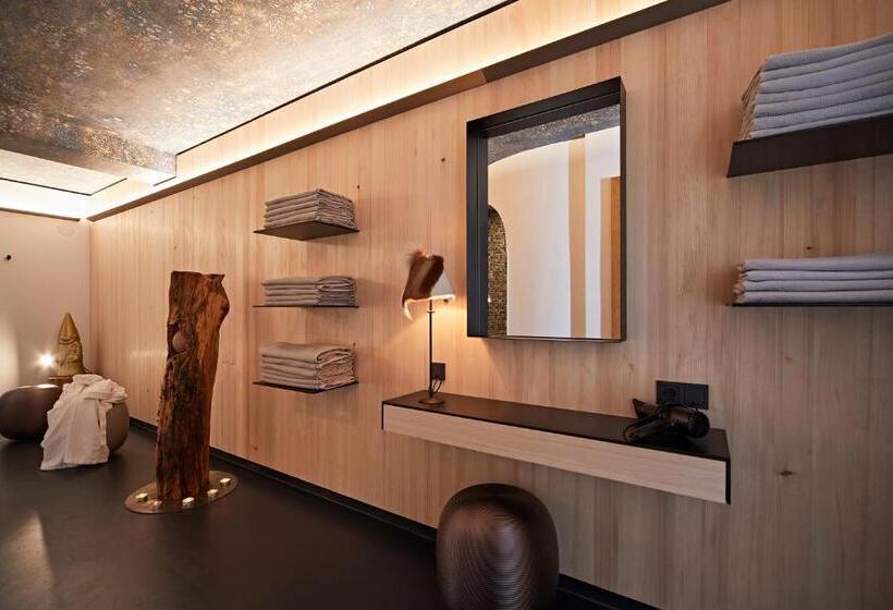 Bio Hotel Oswalda Hus