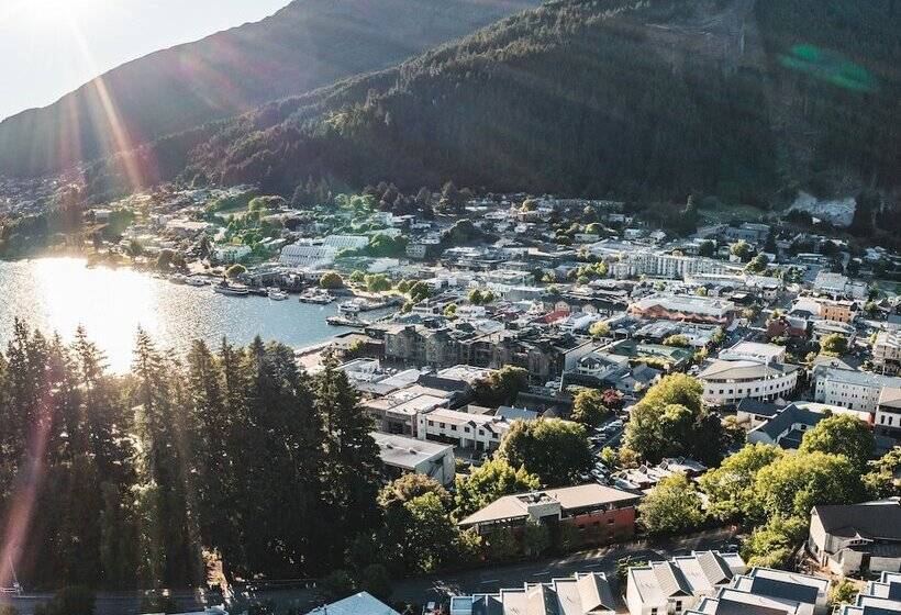 Blue Peaks Apartments