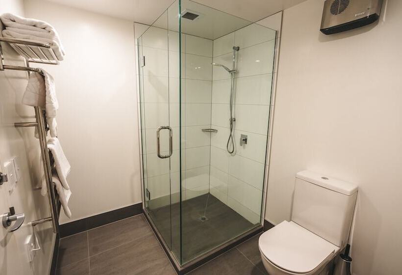 Blue Peaks Apartments