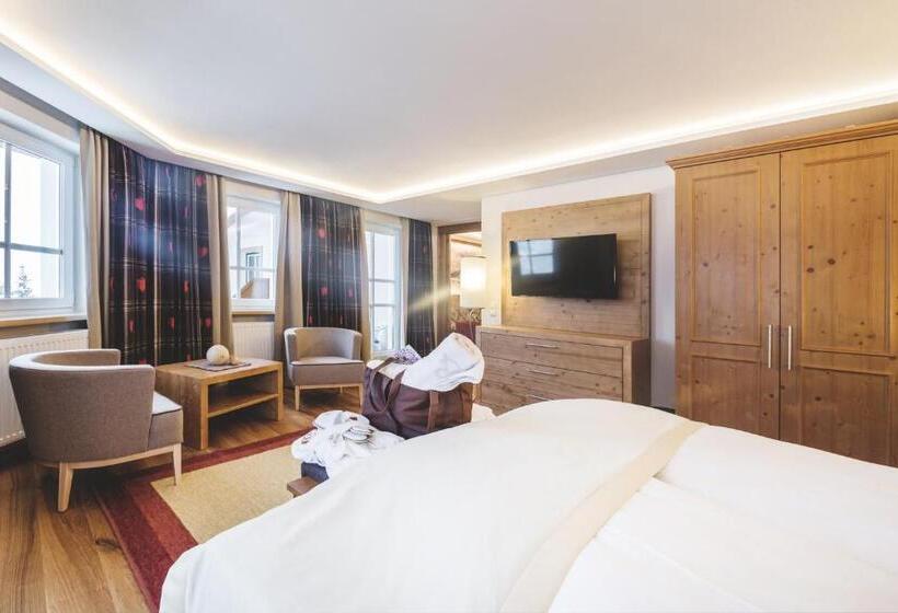 Familien  Und Wellnesshotel Hanneshof