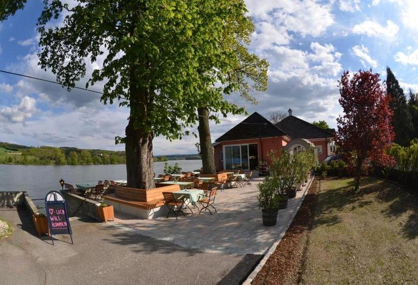 Fischwirtshaus Landmotel Die Donaurast