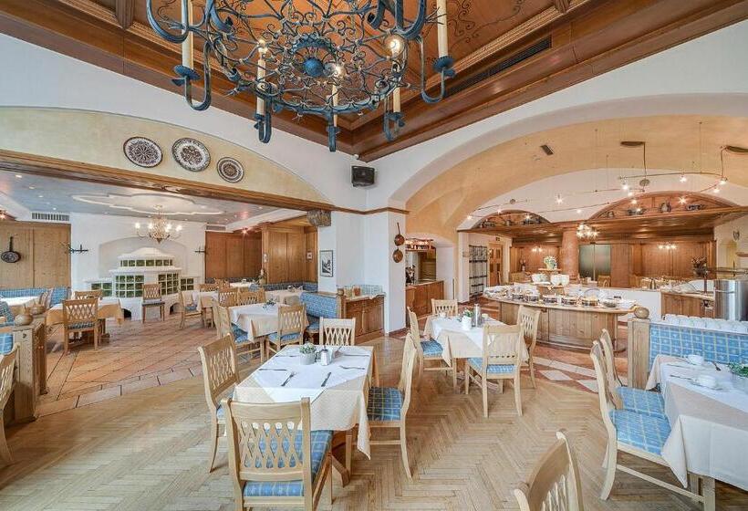 Gasthof Hotel Hauslwirt