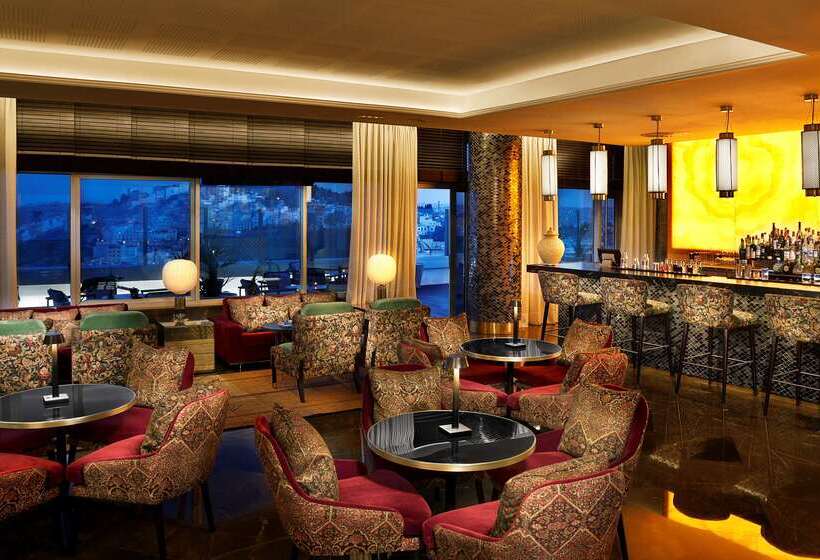 ホテル Hilton Tangier City Center