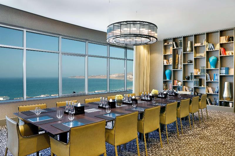 ホテル Hilton Tangier City Center