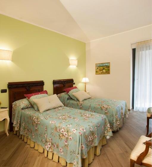 فندق فئة نجمة واحدة La Vignola Country