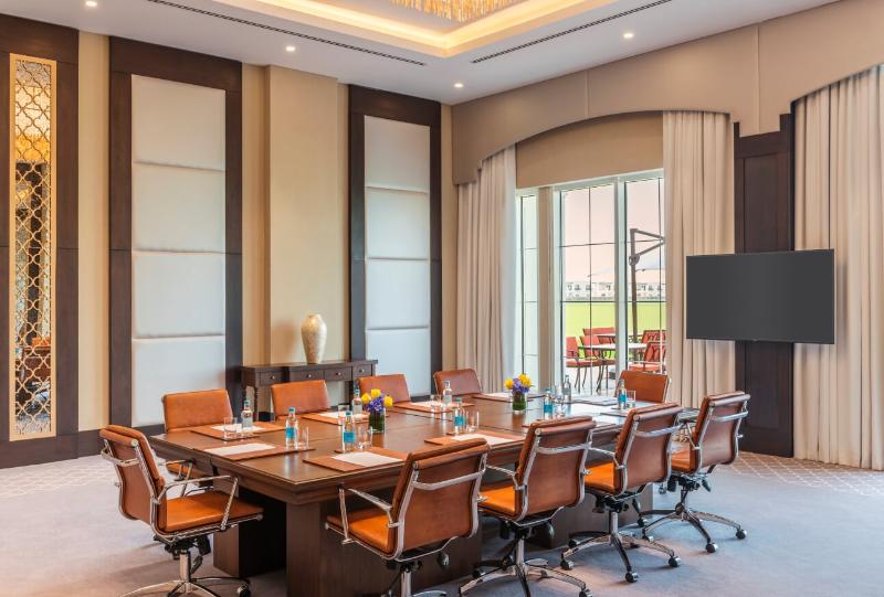 هتل Al Habtoor Polo Resort