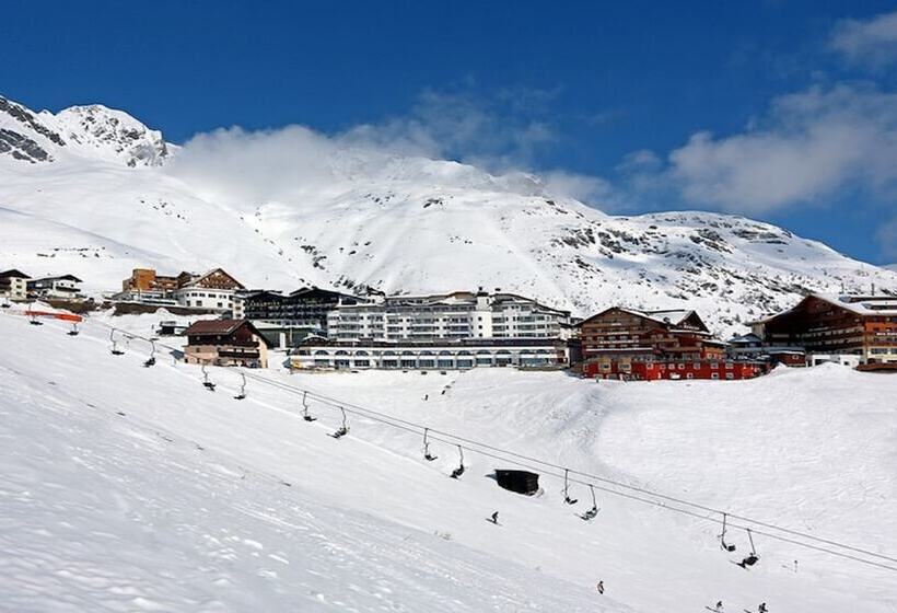 Отель Alpenfriede