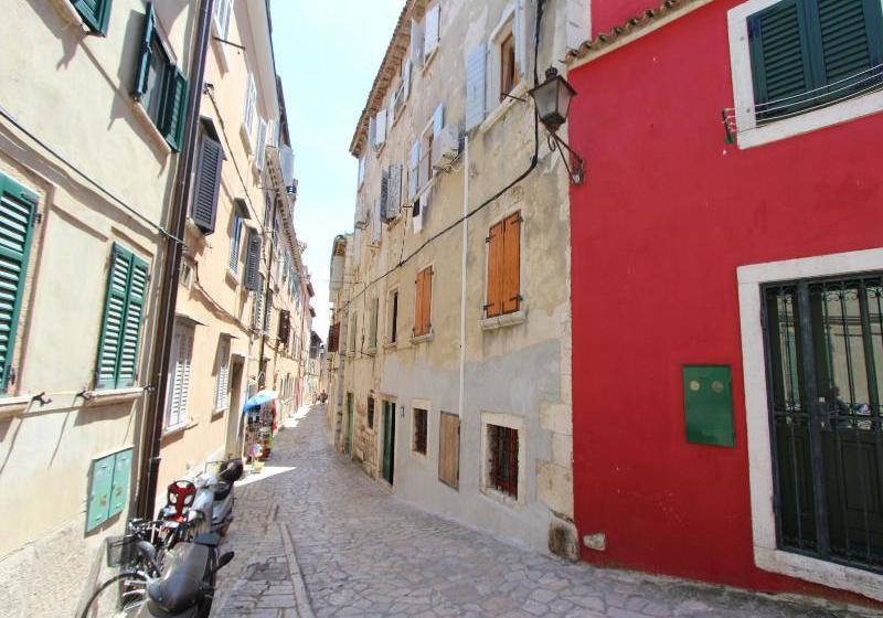 호텔 Apartment Edi