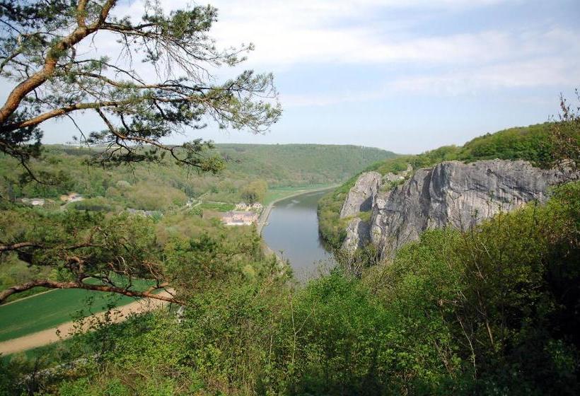 호텔 Auberge Grill Le Freyr