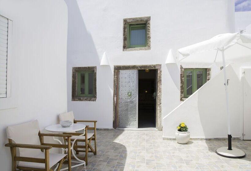 هتل Ayoba Santorini