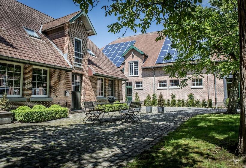 בית מלון כפרי B   Boskapelhoeve