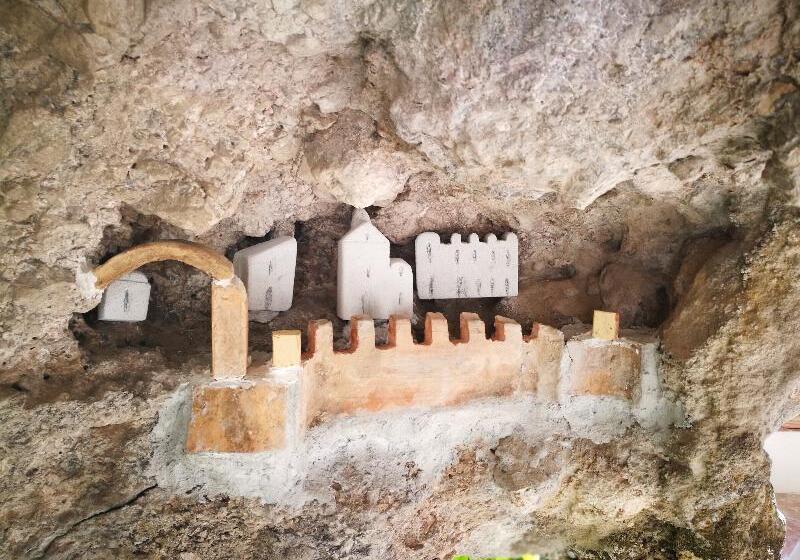 Отель Badia Santa Maria De  Olearia