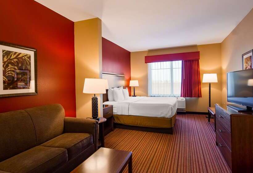 Best Western Plus Hudson Hotel & Suites