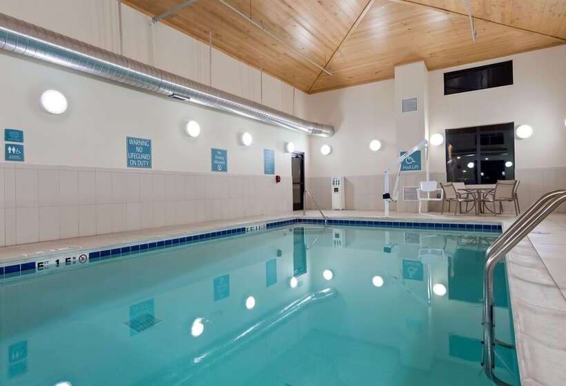 Best Western Plus Hudson Hotel & Suites