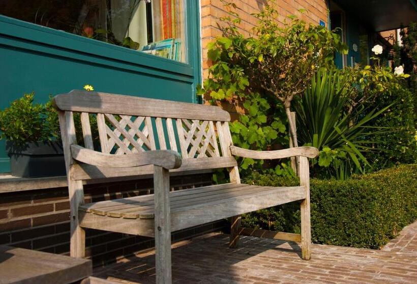 בית מלון כפרי Bilderdijk