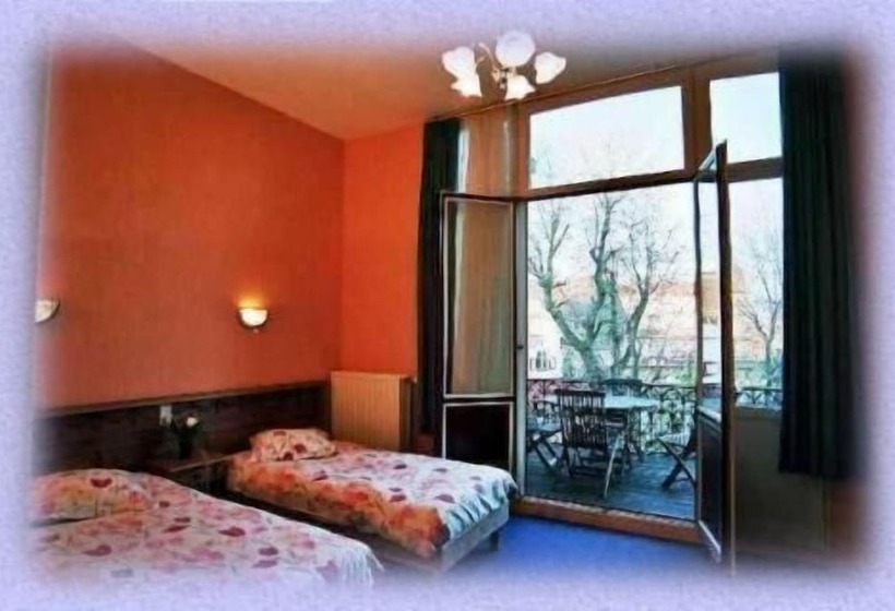 בית מלון כפרי Canteklaar