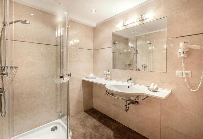 בית מלון כפרי Christeinerhof