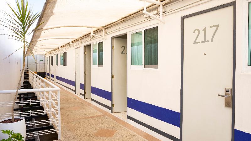 Container Inn Hotel Aeropuerto