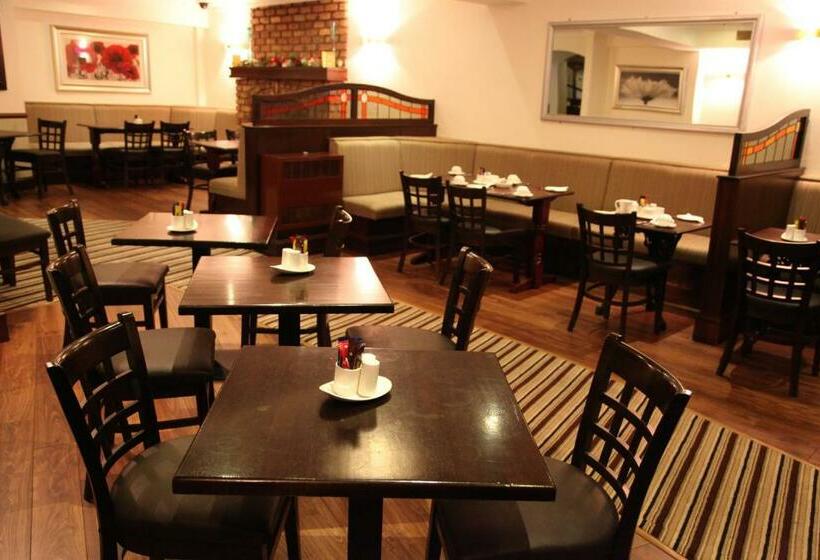 فندق Dalton Inn