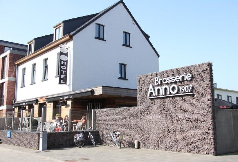 ホテル De Heidebloem