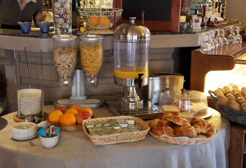 فندق De Heidebloem