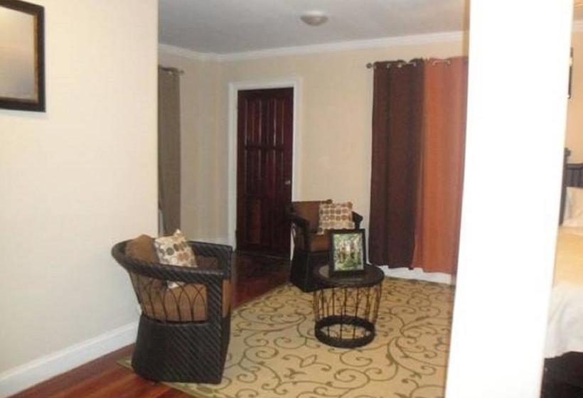 هتل El Dorado Inn