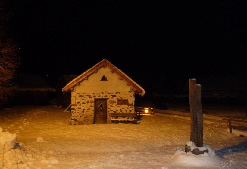 בית מלון כפרי Gasthof Strasswirt