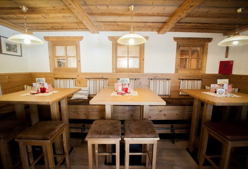 هتل Gasthof Walcher